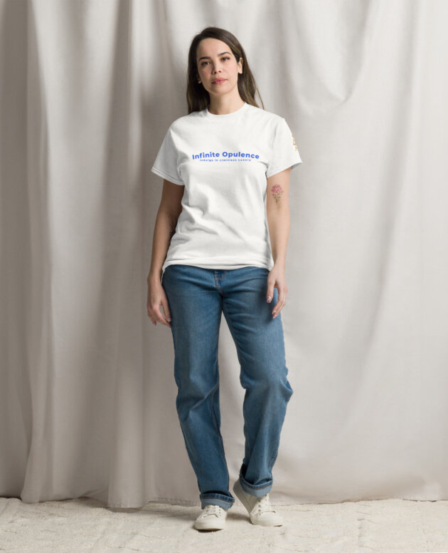 Women's classic tee